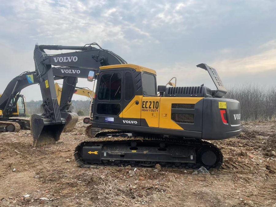 Tracked Used Volvo Excavator EC210 20Ton Earth Removal Equipment