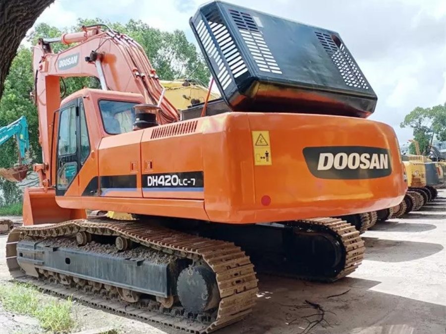 Secondhand Doosan DH420LC Earth Excavation Equipment Mining Digger