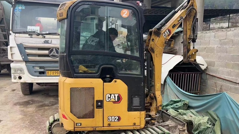 Good Condition Caterpillar Cat302CR Used Excavators Cat302 Excavators 2 Tons Cat302CCR Farm Excavator Hot Sale