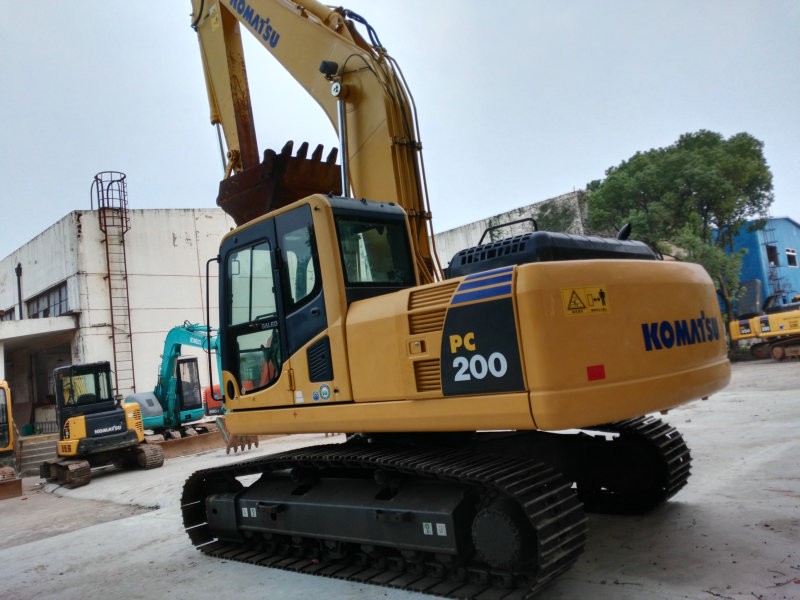 Komatsu PC200-8 20Ton Japan Original Quality Excavator Provide EPA CE Certification Crawler Excavator Construction Machine