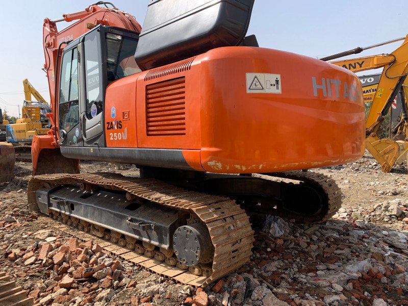 High Quality Used Excavator HITACHI Zx250 ZX250H-3 Used Excavator 25Ton ZX250-3 Hydraulic Digger Crawler Excavators for Sale