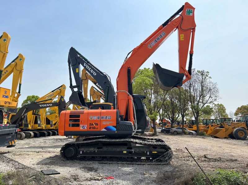 Good Condition Second-hand Hitachi ZX 210 -3 for Sale Original Japan Brand in Stock