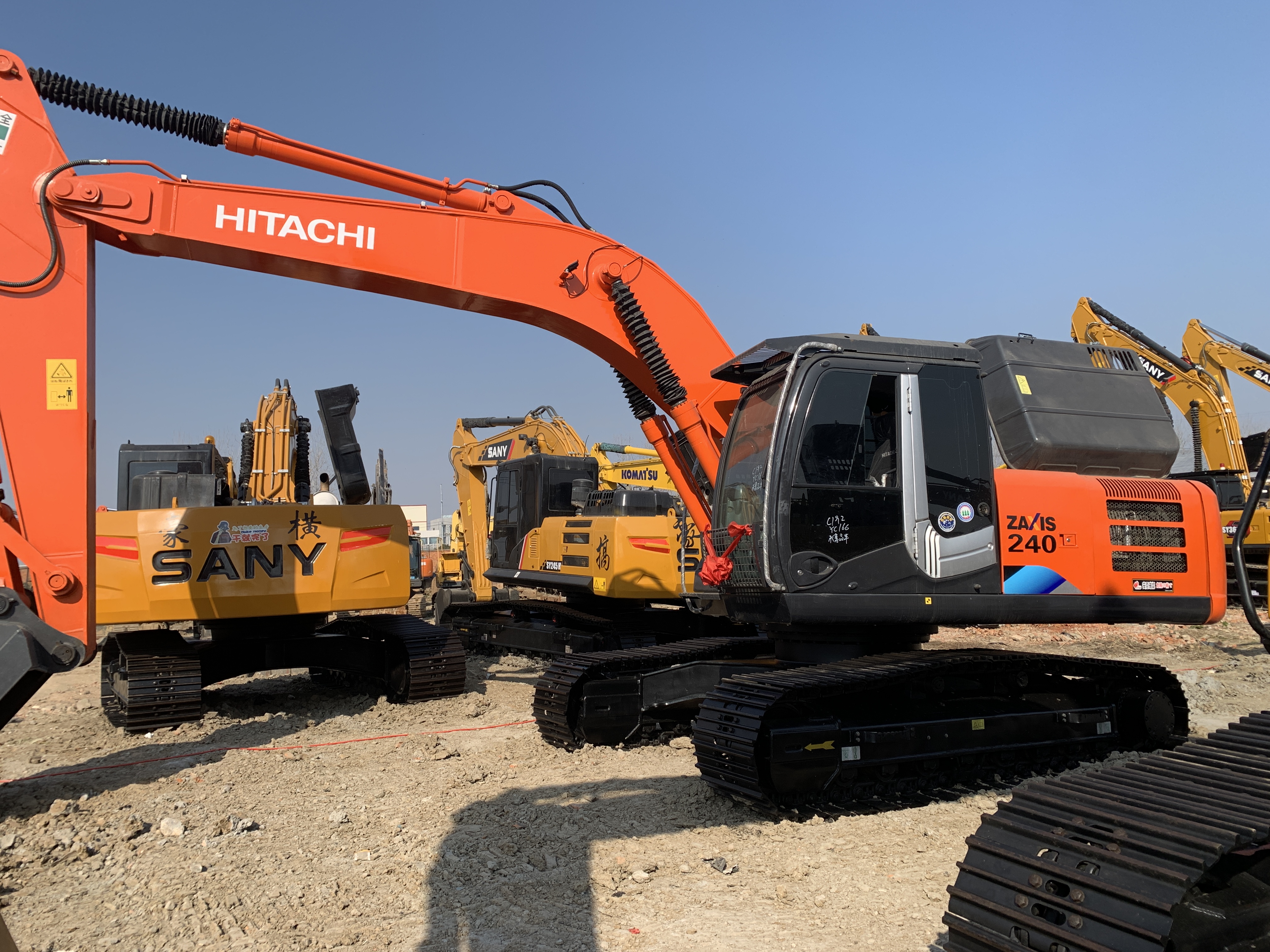Used Excavator Hitachi ZX240 ZAXIS 200 with Good Condition in Stock Secondhand Hitachi ZX 200 210 240 20 Ton Heavy Diggers