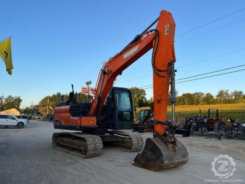 Used Doosan DX140LC Ground Digging Machine 2nd Hand Diggers Excavator