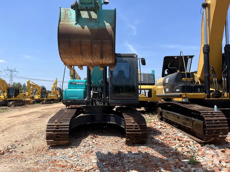 Good condition Used Excavator Kobelco SK200D for sale