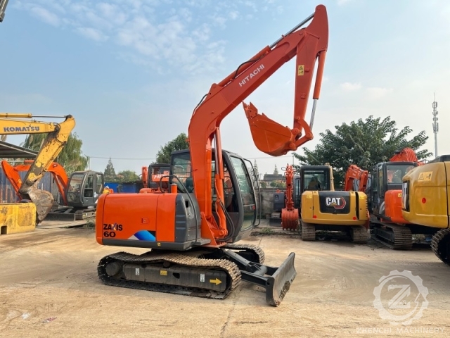 Original Small Size Second Hand Excavating Equipment Cheap Price Excellent Quality Used Hitachi Zx60 Excavator With Blade