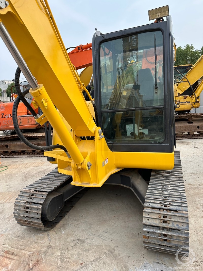 Used Komatsu PC56 Crawler Excavator Low Working Hour Original PC56 Crawler Excavator for Sale
