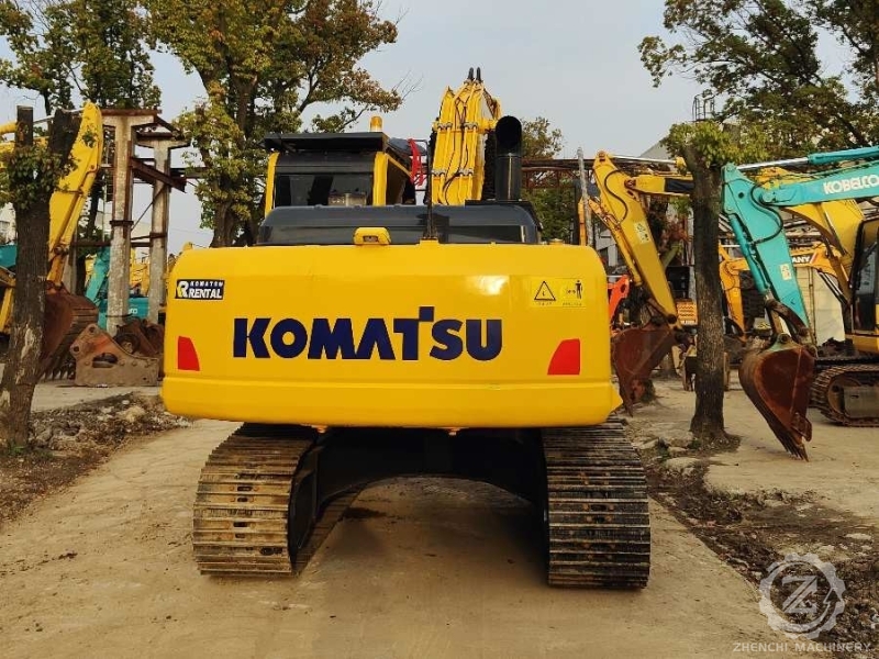 Japanese Hydraulic Used Komatsu PC200-8 Excavator Machine 2000KW 19Tonne