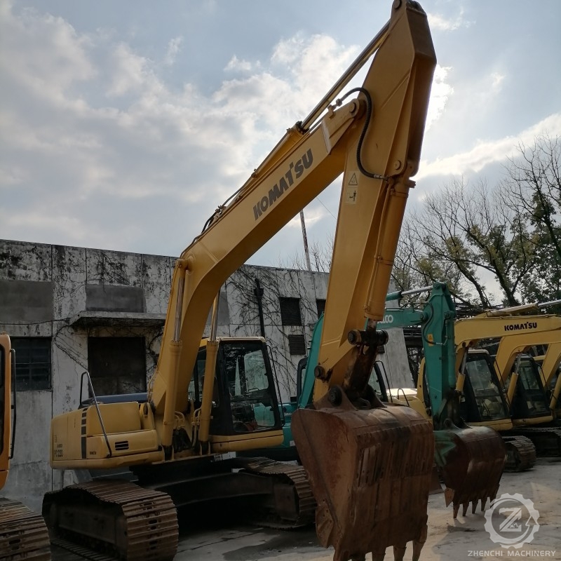 Used komatsu PC220-6Medium Excavator Komatsu Hydraulic Excavator