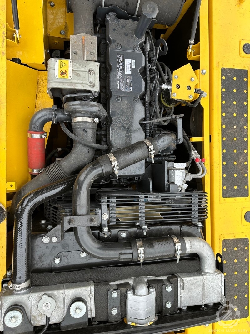 Japanese Hot Selling Good Condition Used Excavator Komatsu PC200 Cheap Price PC210 PC220-8 for Sale
