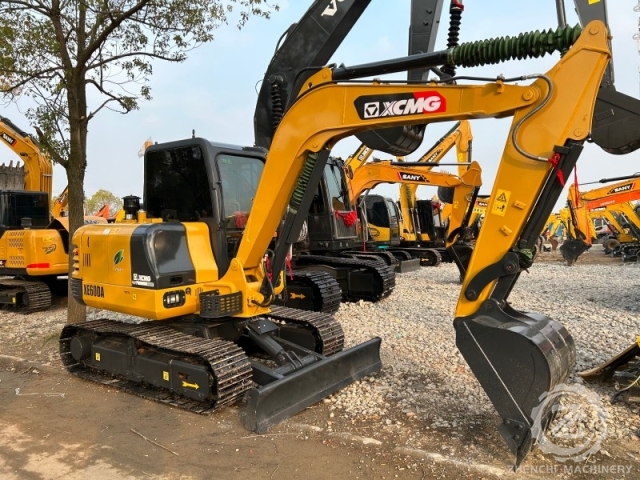 Good Condition 6 Ton Mini China Used XCMG XE60D Excavator Digger for Sale