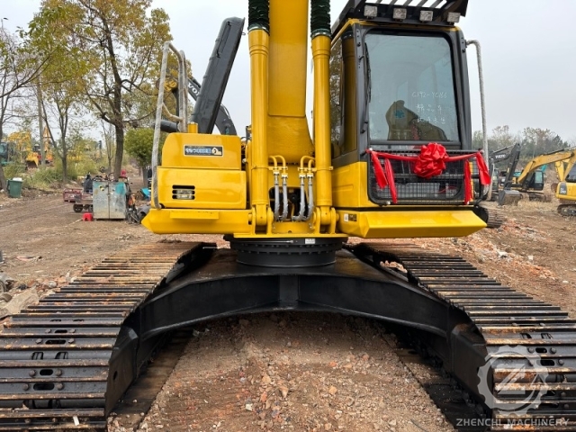 Japan Komatsu PC220-8 Crawler Excavator, Low Price Komatsu 22 Tonne Excavator PC220 Crawler Excavator Original