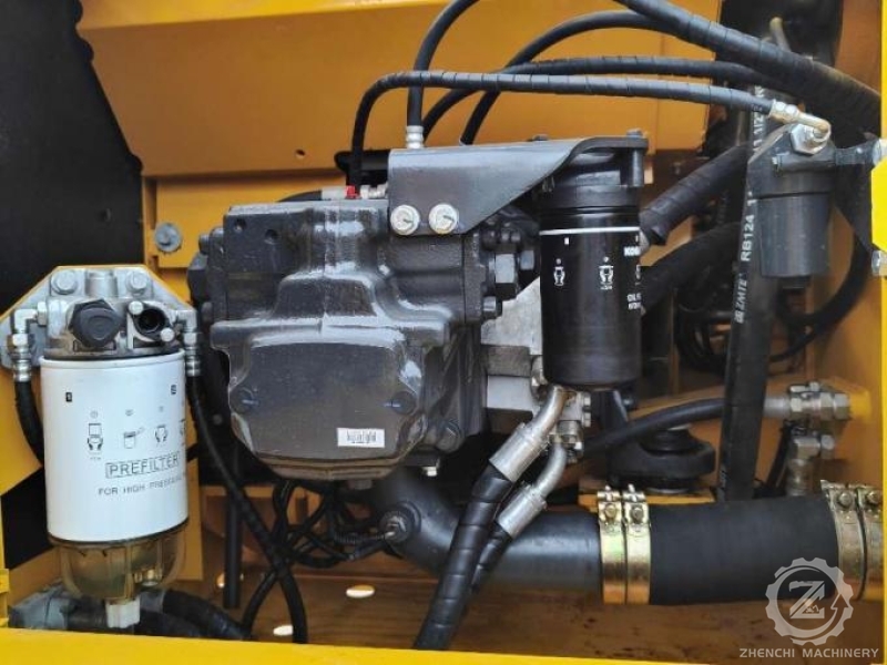 Japanese Hydraulic Used Komatsu PC200-8 Excavator Machine 2000KW 19Tonne