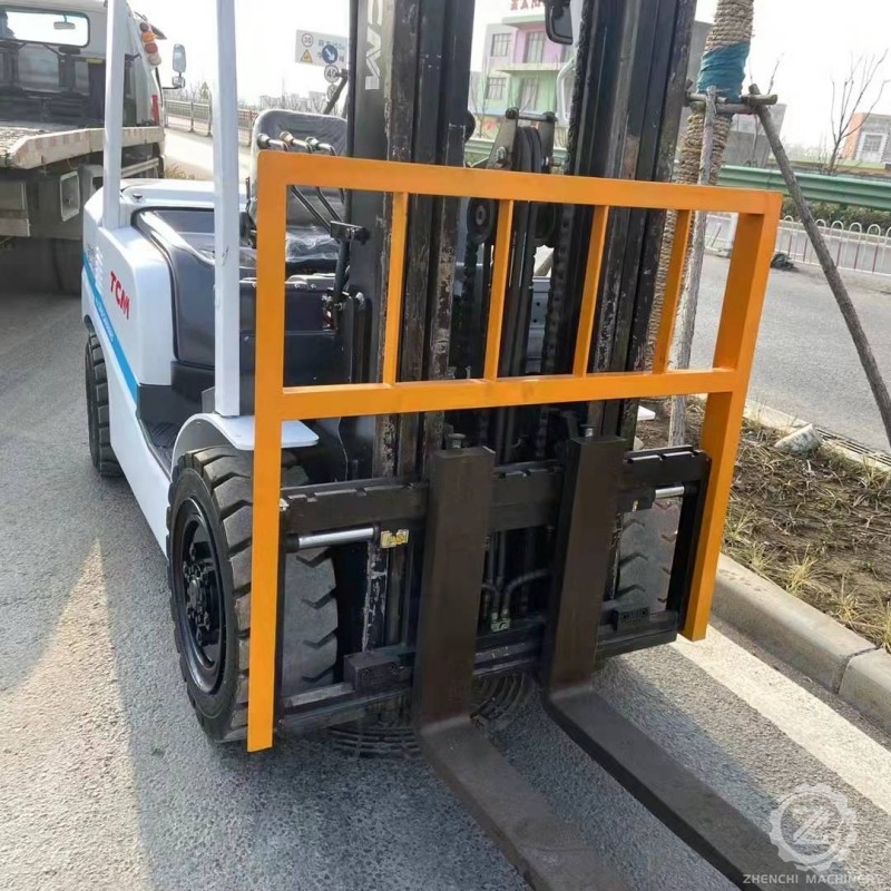 All Terrain Forklifts TCM FD30 TCM 3.0 Ton All Terrain 4wd Forklift China Manufacturer 3.0Ton Heavy Duty