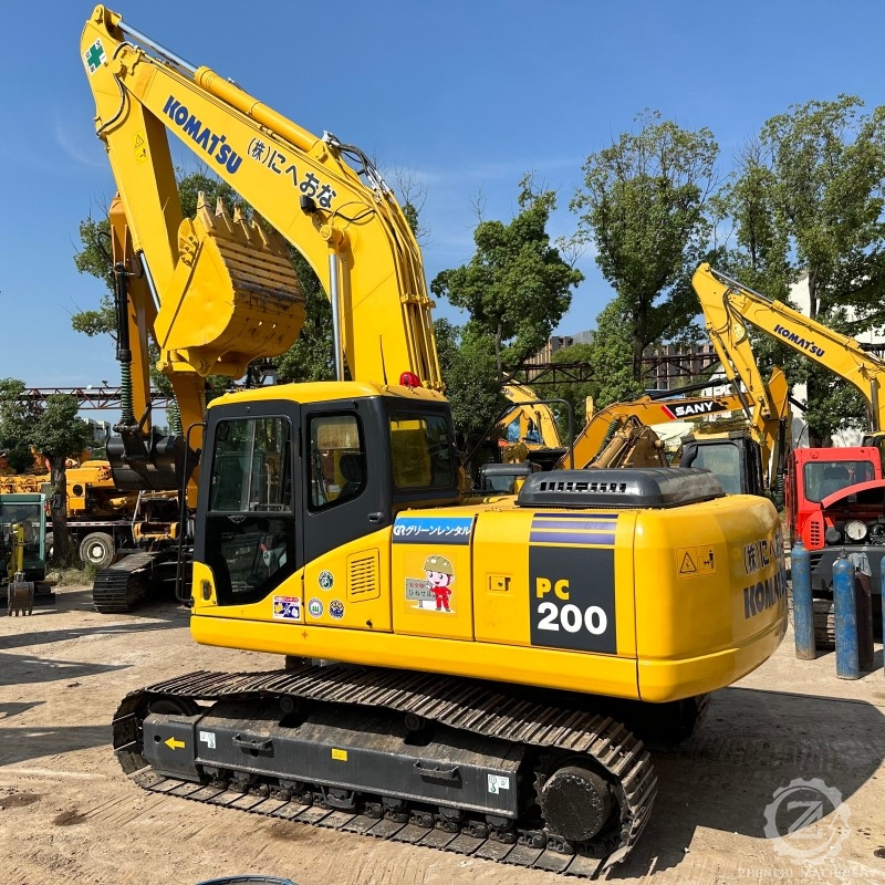 Second Hand Komatsu PC200 Excavator High Quality 20 Ton Operating Weight Well Condition Excavator