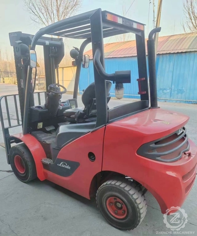 Linde Diesel/LPG Forklift Trucks H25D/T H30D/T H35D/T CPCJ/CPYJ 1220 Material Handling Equipment