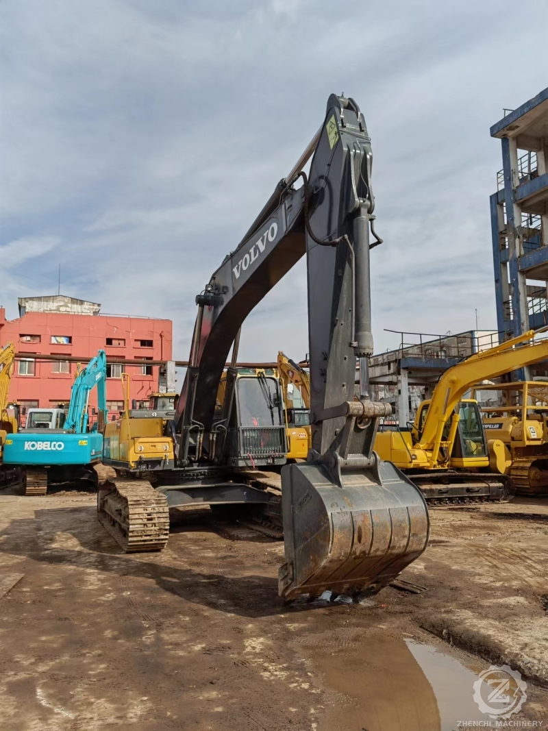 Volvo EC290B used heavy excavators crawler