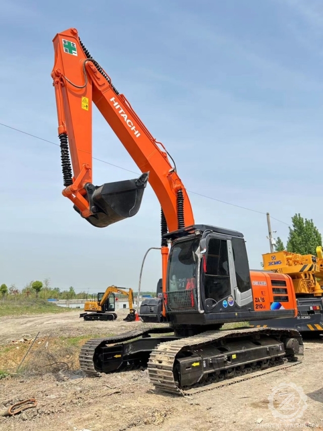 Good Condition Second-hand Hitachi ZX 210 -3 for Sale Original Japan Brand in Stock
