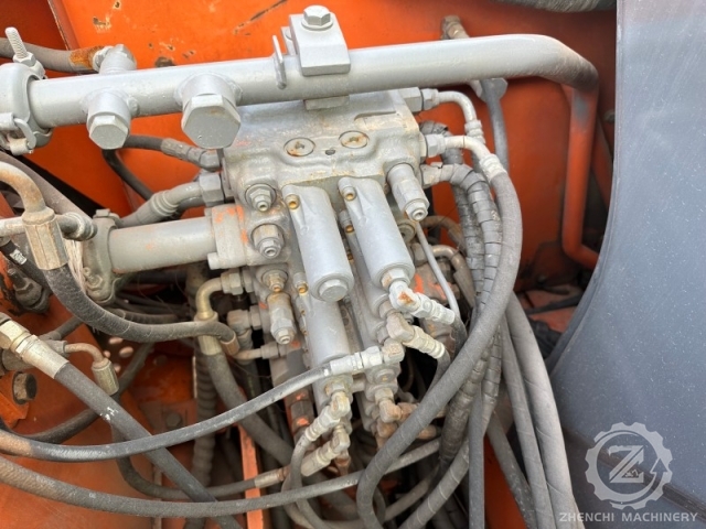 Original Small Size Second Hand Excavating Equipment Cheap Price Excellent Quality Used Hitachi Zx60 Excavator With Blade