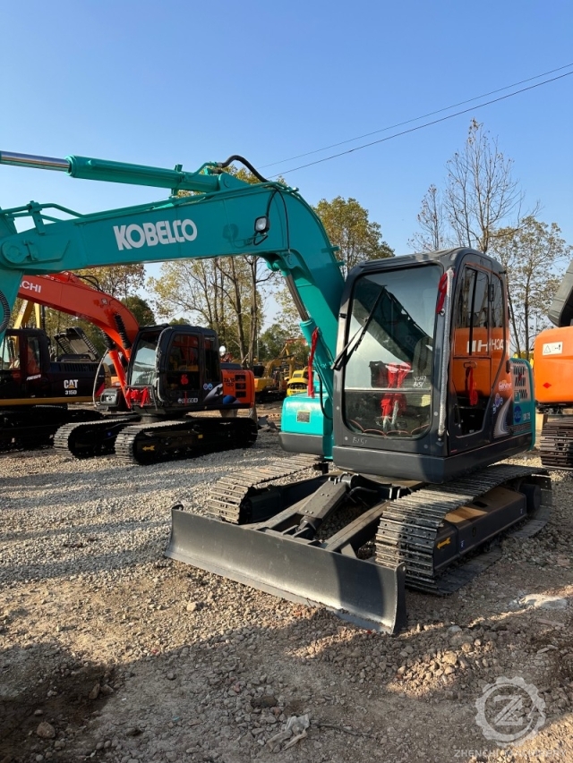 High efficiency Japan Kobelco sk75-8 Used hydraulic crawler excavators 7ton sk75 Second-hand bucket diggers