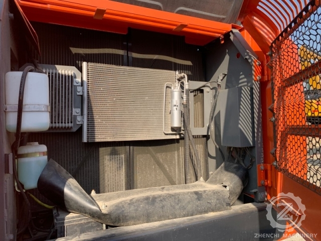 Used Excavator Hitachi ZX240 ZAXIS 200 with Good Condition in Stock Secondhand Hitachi ZX 200 210 240 20 Ton Heavy Diggers