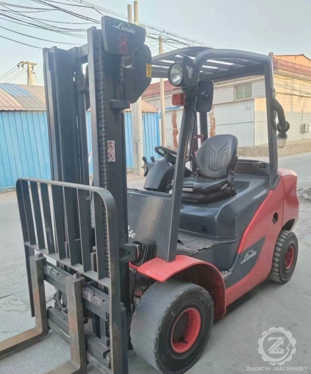 Linde Diesel/LPG Forklift Trucks H25D/T H30D/T H35D/T CPCJ/CPYJ 1220 Material Handling Equipment