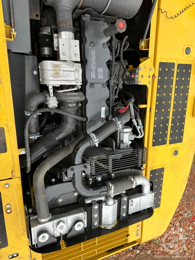Japan Komatsu PC220-8 Crawler Excavator, Low Price Komatsu 22 Tonne Excavator PC220 Crawler Excavator Original