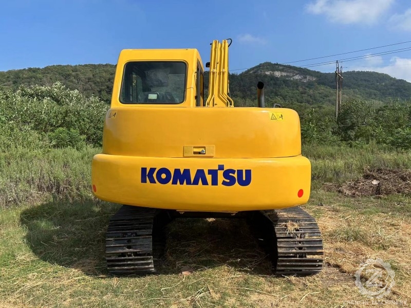Japan Used Small Komatsu Pc70 Excavator Second Hand komatsu Digger