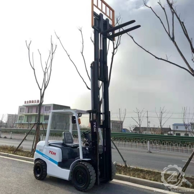 All Terrain Forklifts TCM FD30 TCM 3.0 Ton All Terrain 4wd Forklift China Manufacturer 3.0Ton Heavy Duty