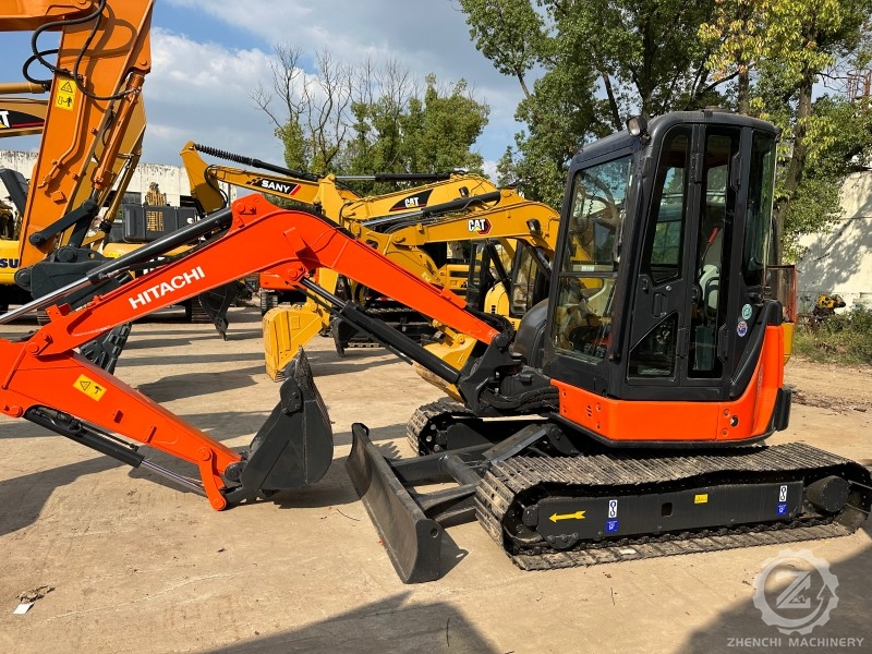 High Quality and Hyperkinesis 5 TON Mini Excavator Hitachi ZX50u 5ton Excavator Mini Excavator Made in JAPAN