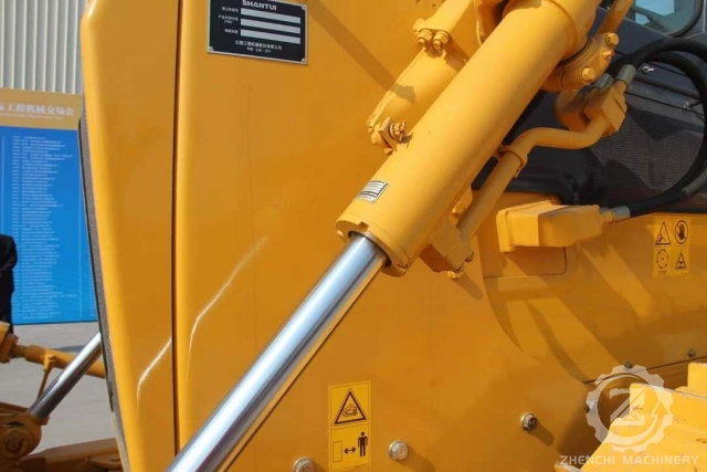SHANTUI Bulldozer 160 hp Forest Log Type Crawler Dozer SD16 D16 Cheap Price for Sale