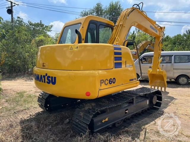 Used Japan Original Secondhand Komatsu PC56-7 PC60-8 PC70-8 Mini Digger Crawler Excavator