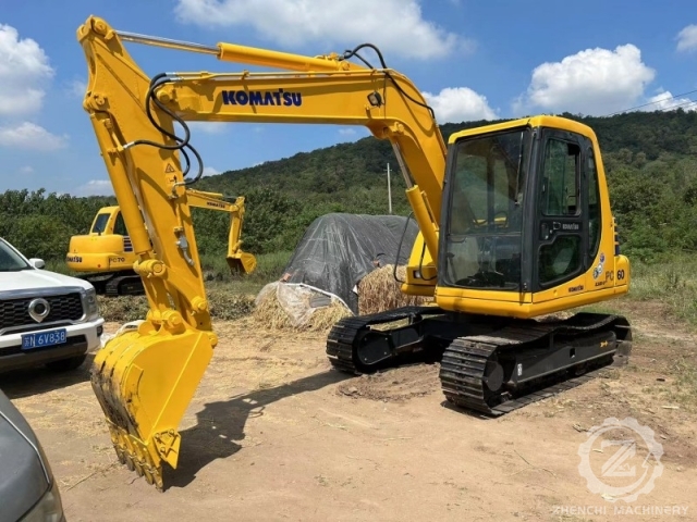 Used Japan Original Secondhand Komatsu PC56-7 PC60-8 PC70-8 Mini Digger Crawler Excavator