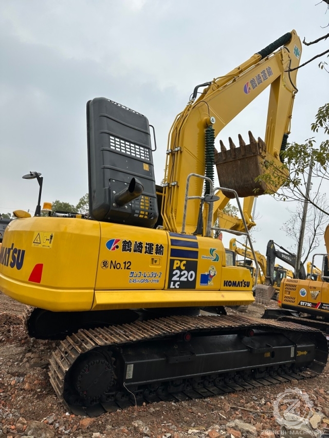 Japan Komatsu PC220-8 Crawler Excavator, Low Price Komatsu 22 Tonne Excavator PC220 Crawler Excavator Original
