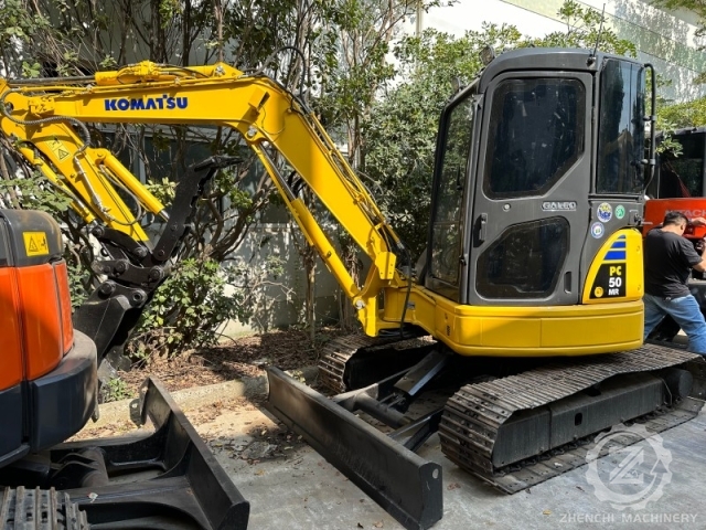 Used Japan Original Komatsu PC50MR-2 PC55MR PC55 PC50 Excavator 5 Ton Hydraulic Crawler Backhoe Excavator Cheap for Sale